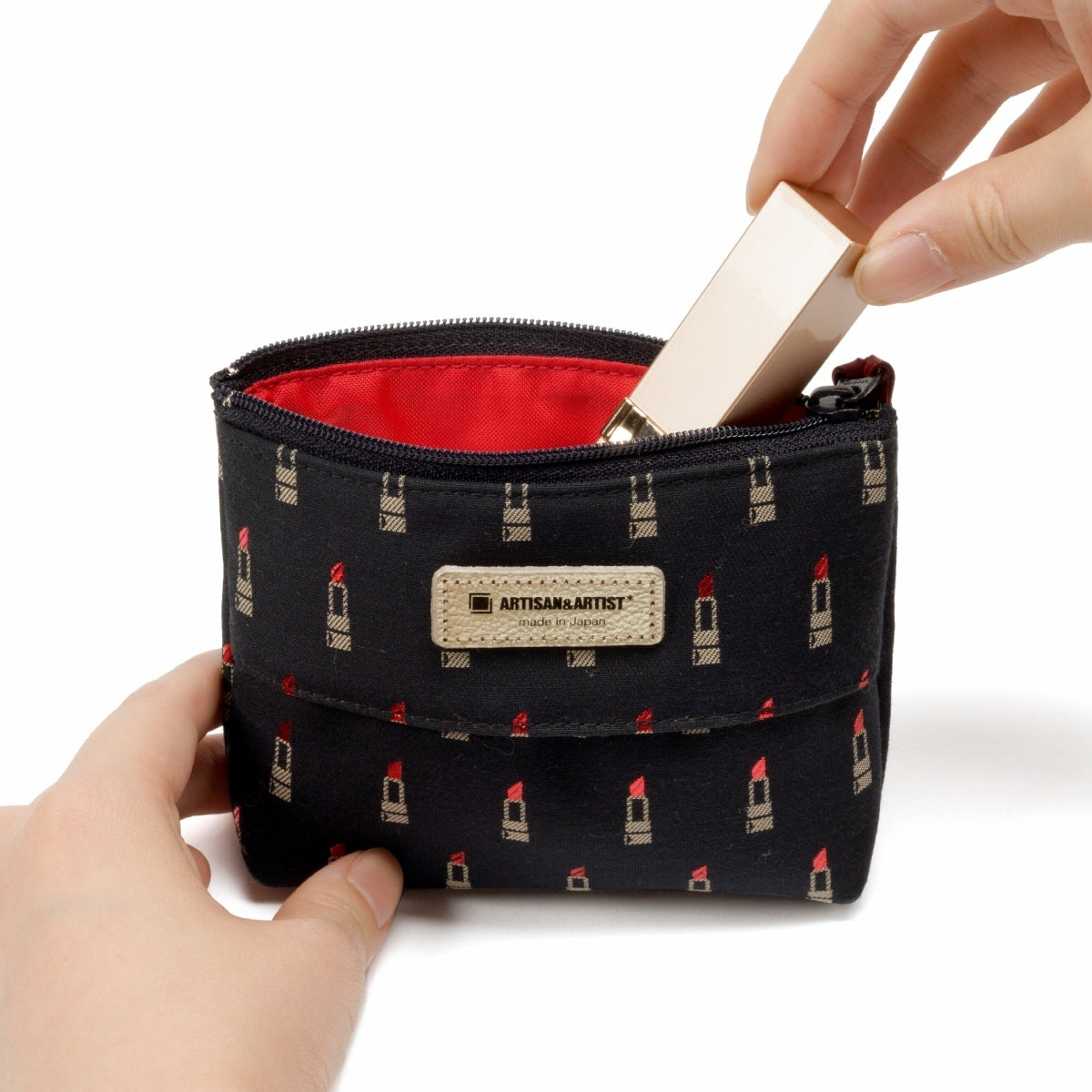 Valiant Rouge - Multi-Use Tissue Pouch - LI102