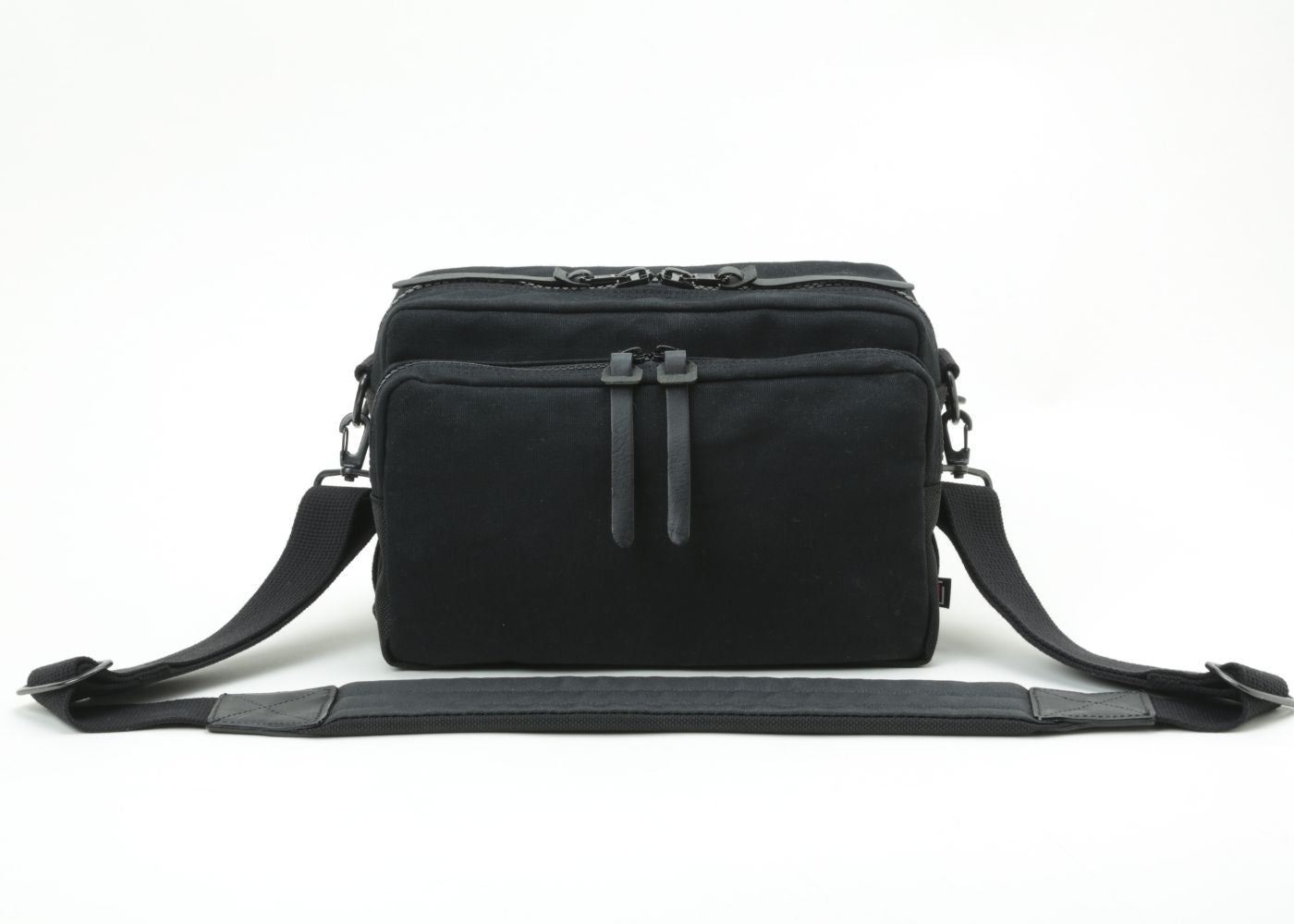 ACAM-1100 Canvas Shoulder Camera Bag (Small)