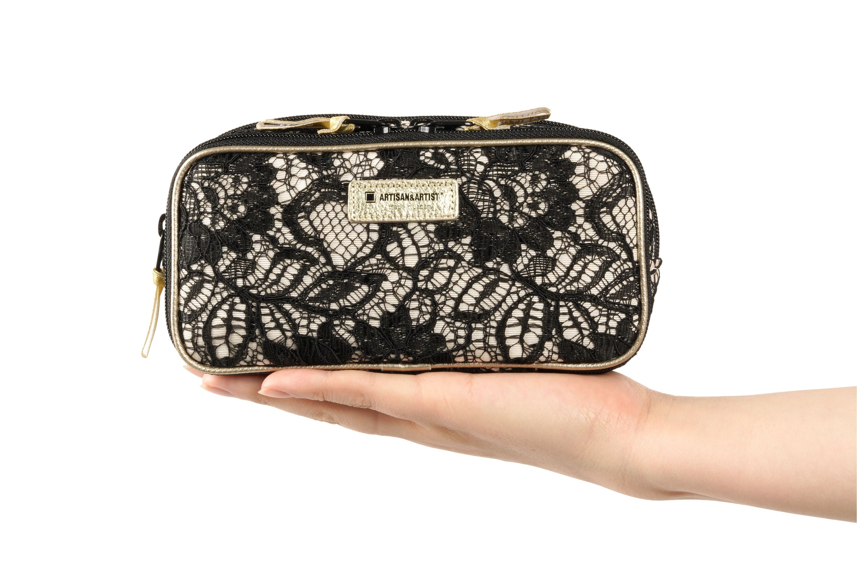Classic Monotone - Medium Specialist Makeup Pouch - CM612