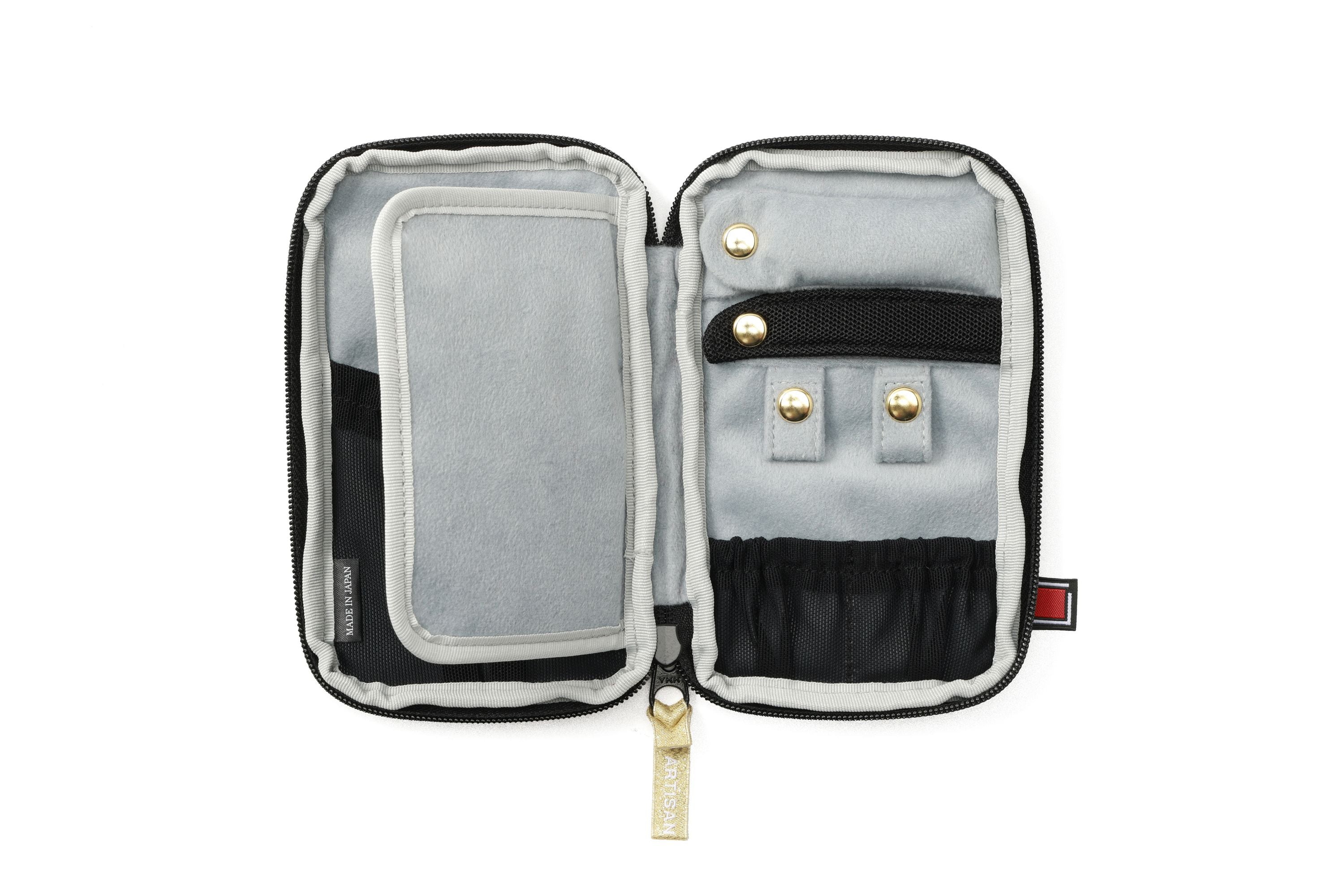 Classic Monotone - Large Jewelry Pouch - CM736