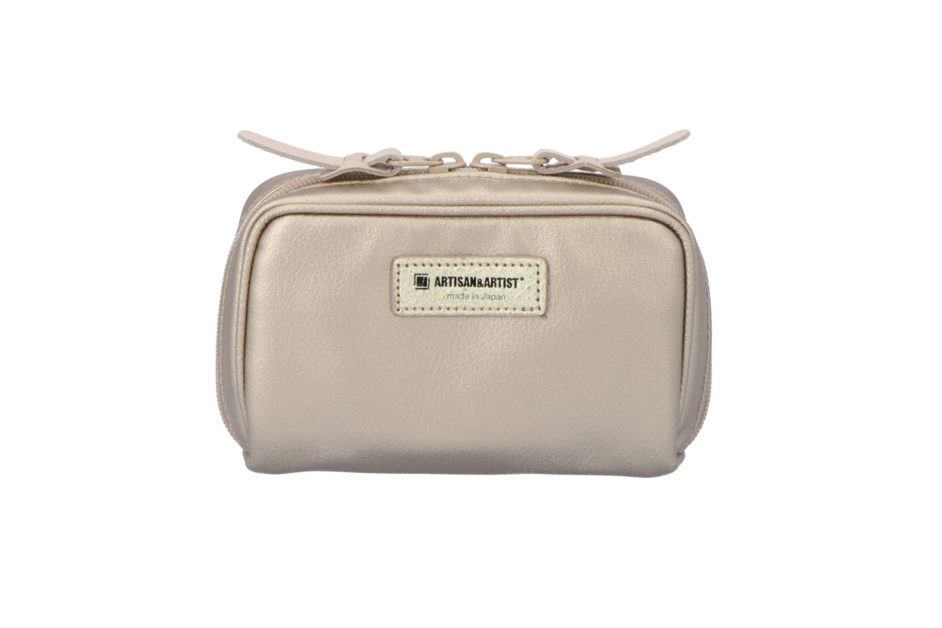 Isola - Minimal Multi-use Makeup Pouch - IO636