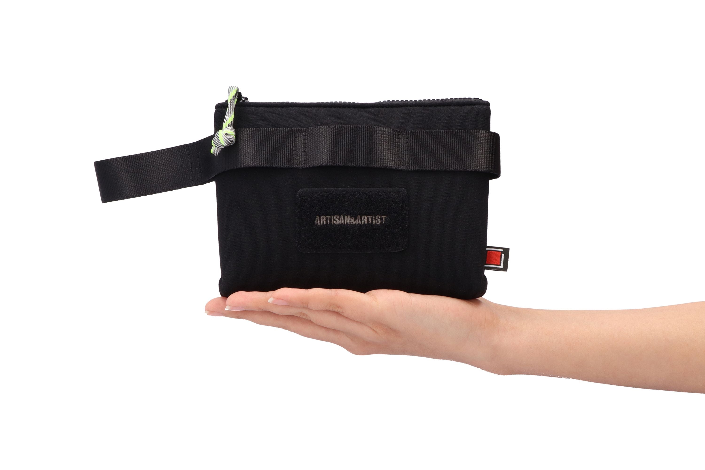 New Duality - Multi-use Pouch Medium Size - NW971