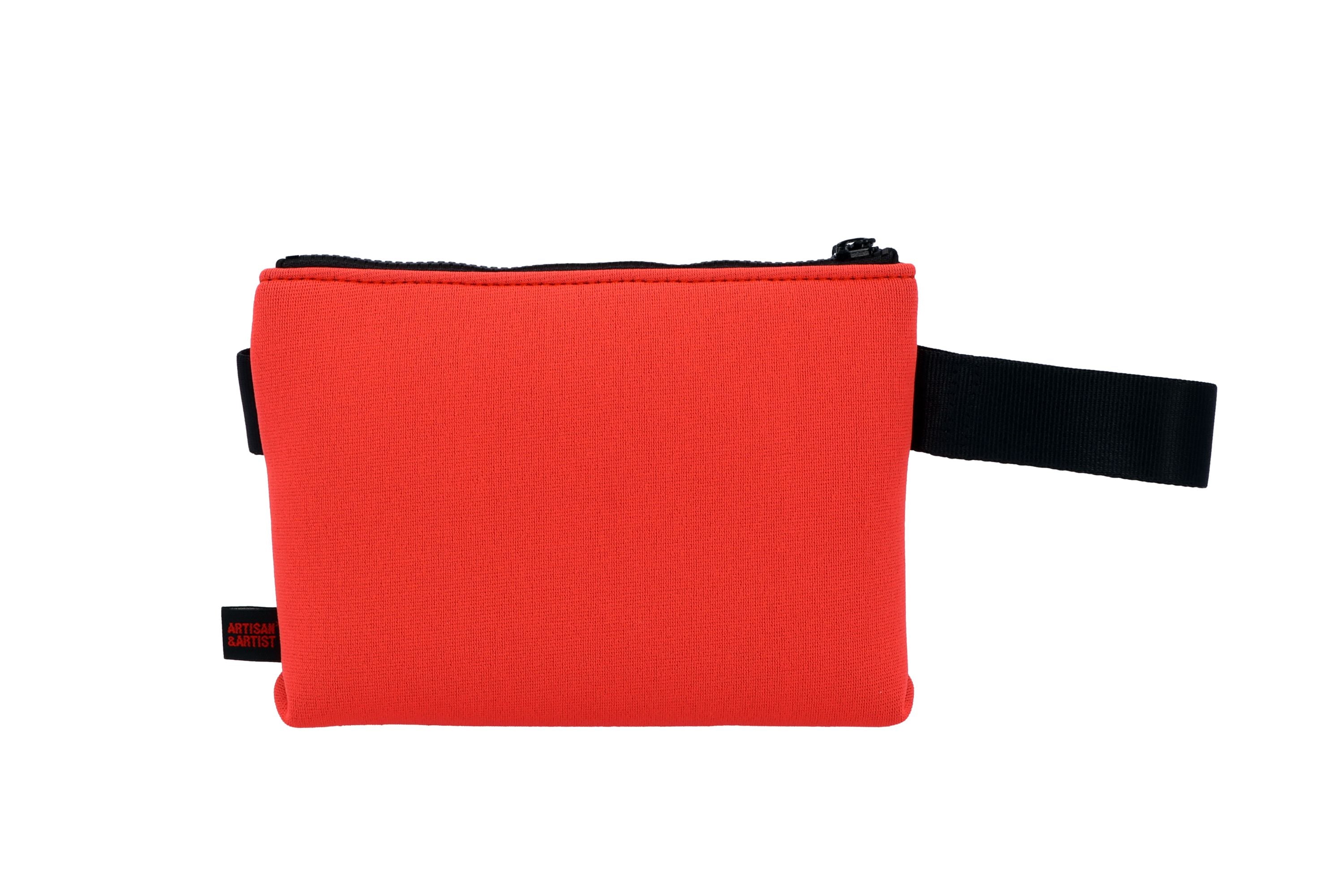 New Duality - Multi-use Pouch Medium Size - NW971