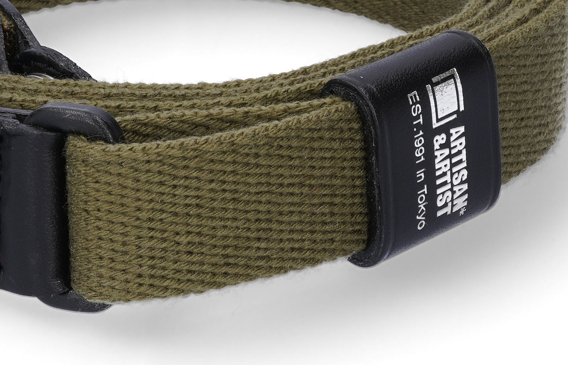 ACAM-100AA Slim and Soft Cloth Camera Strap