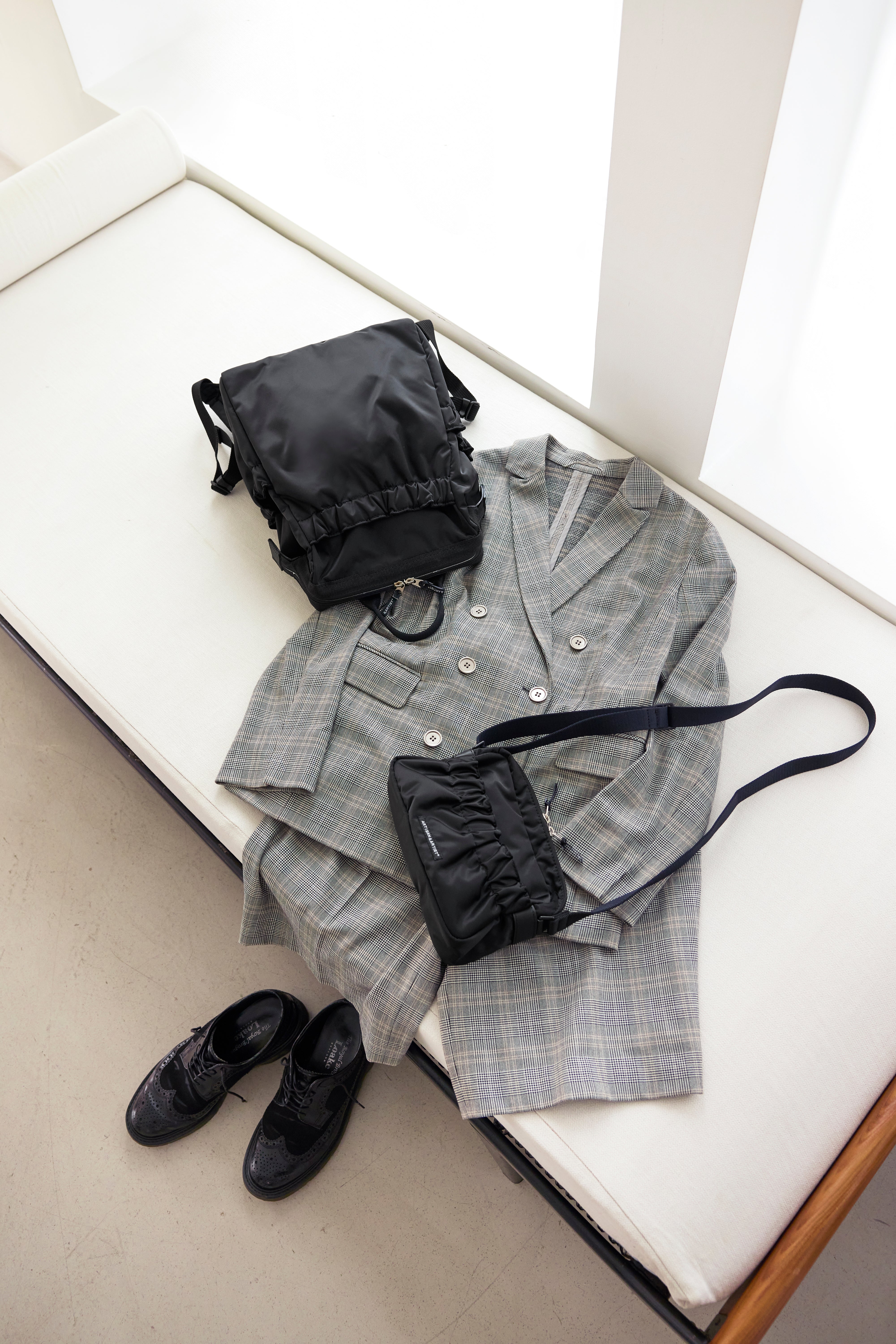Posh - Clasp Opening Large Backpack - KG2PO-704