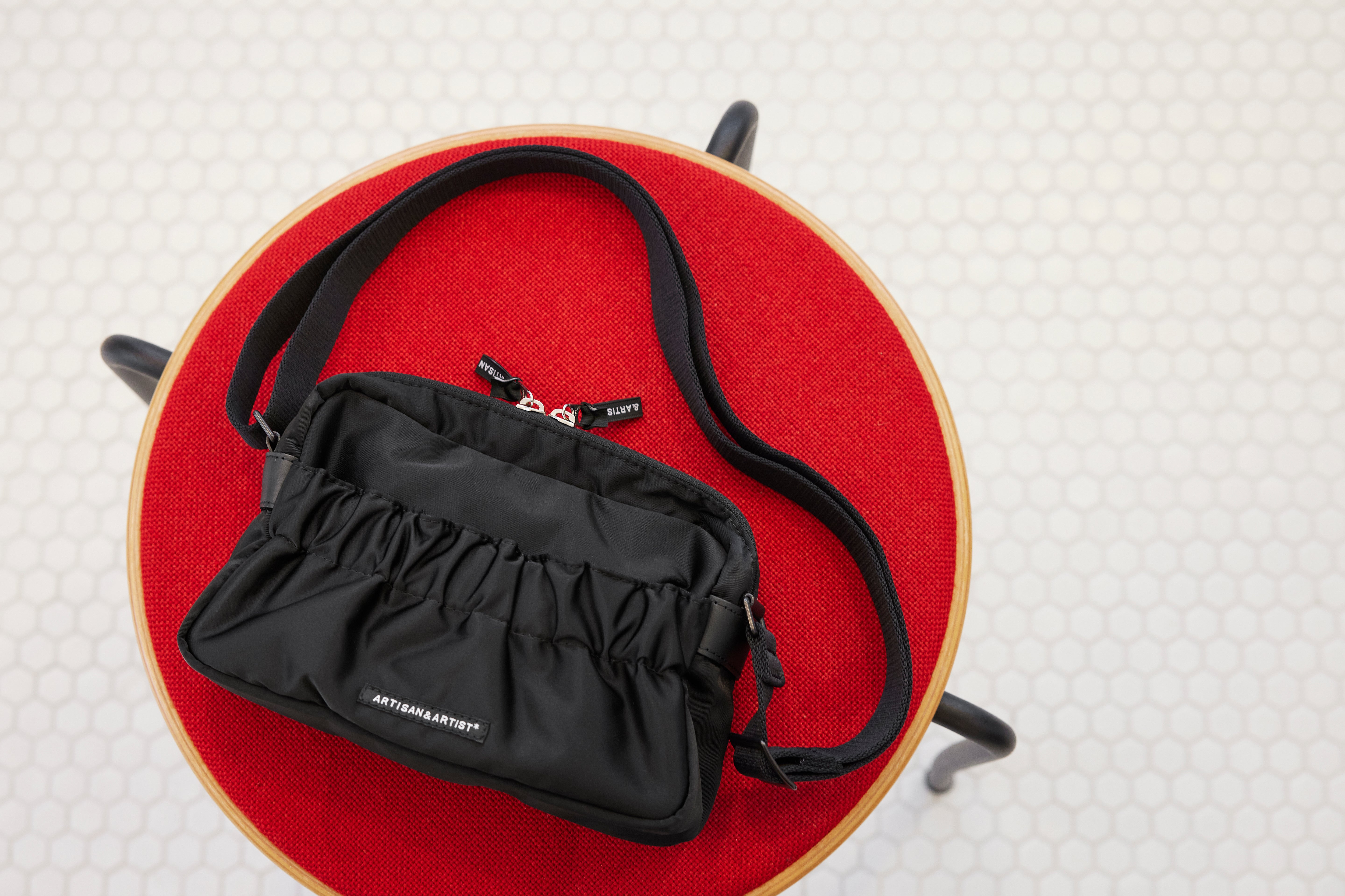 Posh - Clasp Opening Large Backpack - KG2PO-704