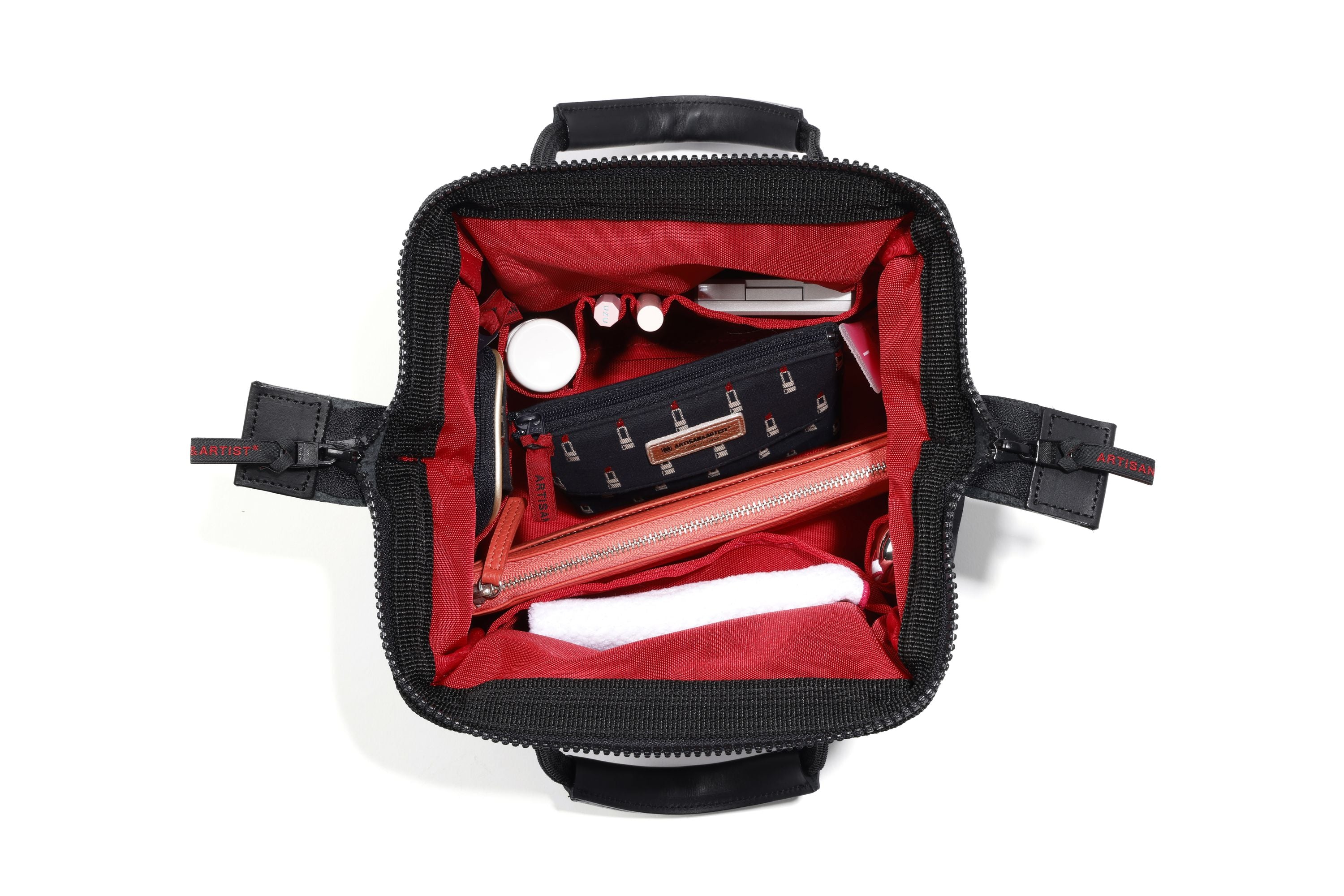 Classic - Clasp Opening Compact Handbag - KG2-701
