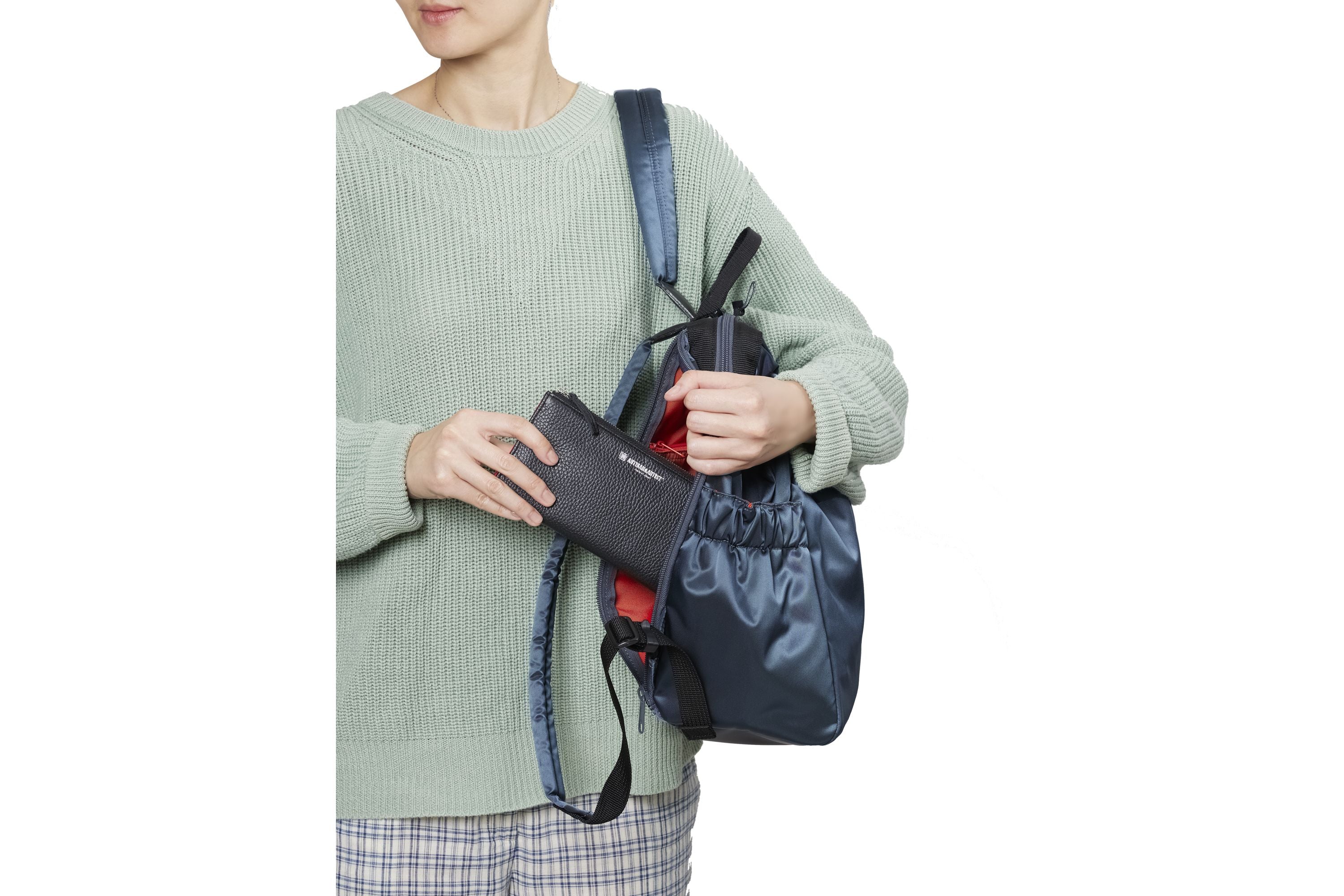 Posh - Clasp Opening Large Backpack - KG2PO-704