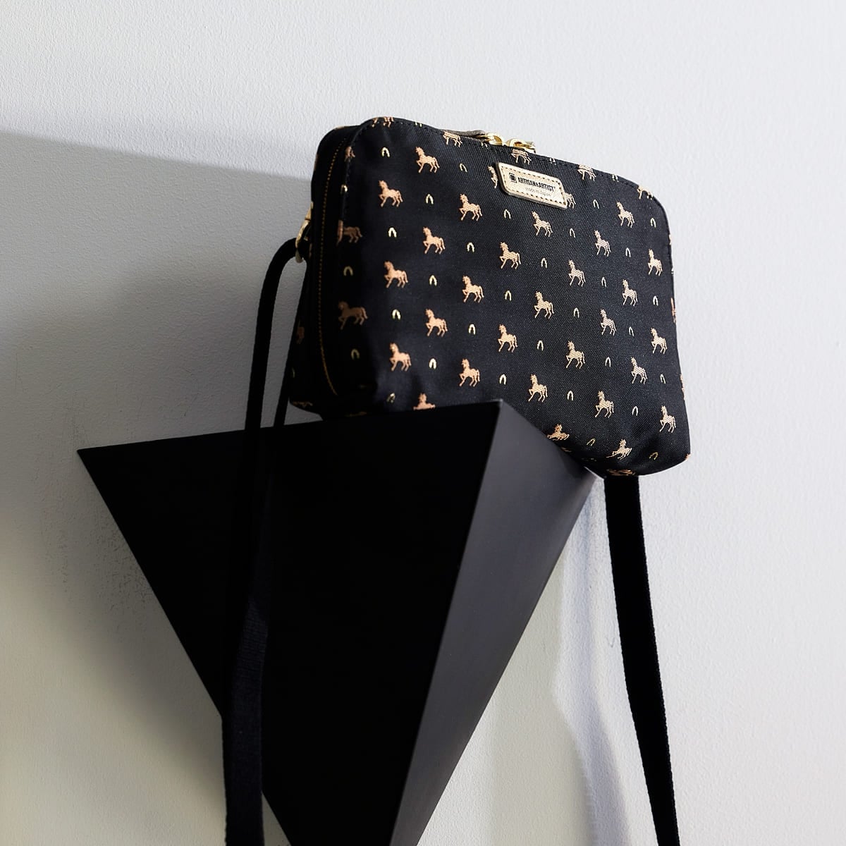 2-Way Wallet Pouch Pirouette PR04