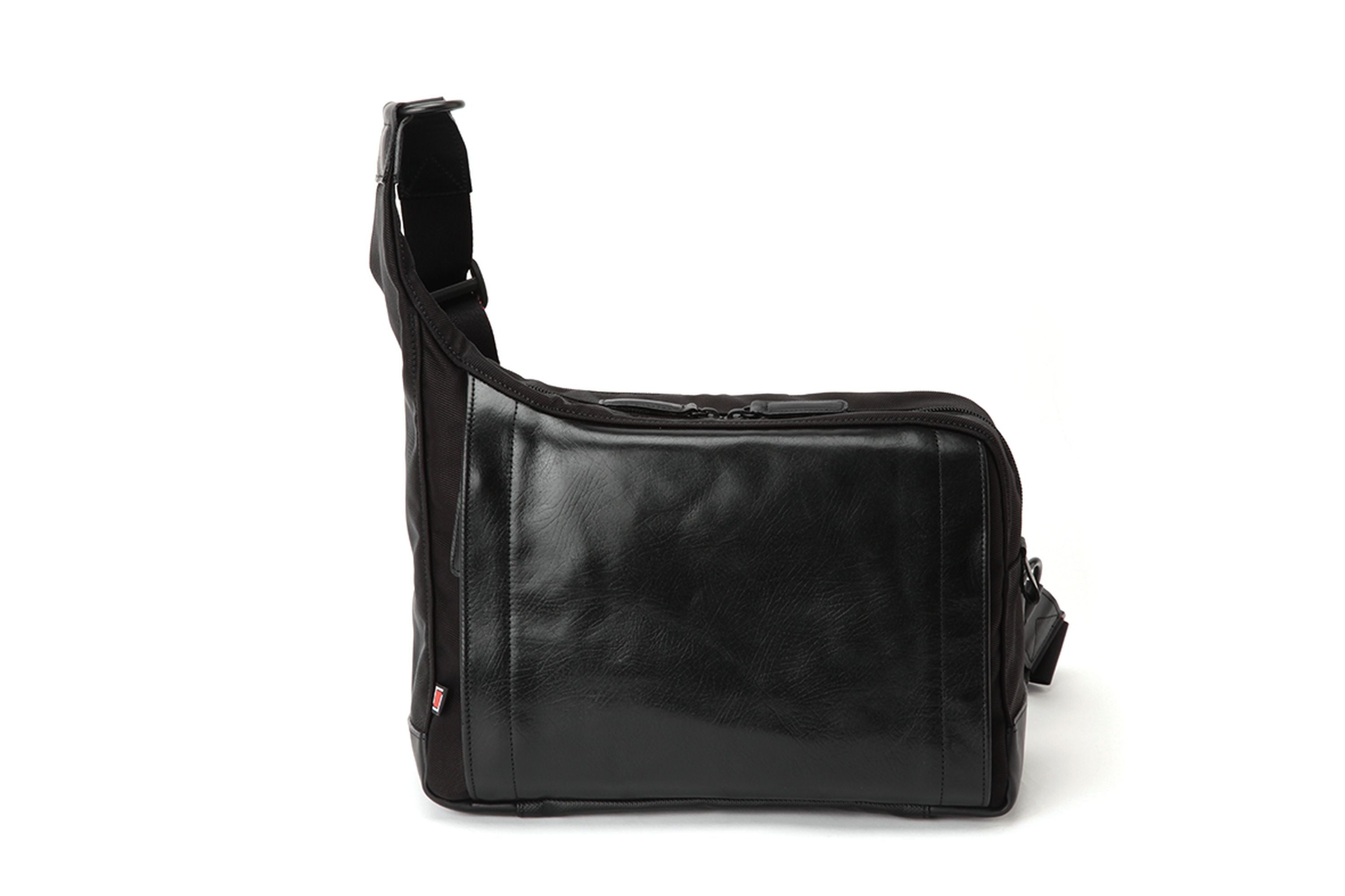 RR4-05C Leather Casual Camera Sling Bag