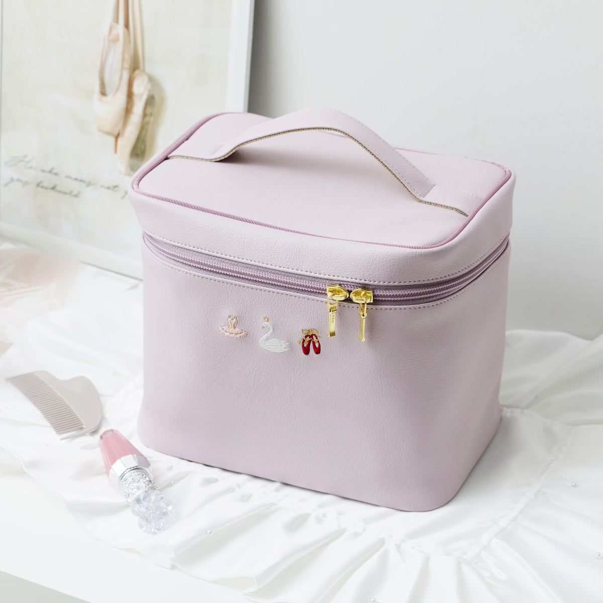 Embroidery Ballet - Large Vanity Makeup Bag - 6OP-EB23