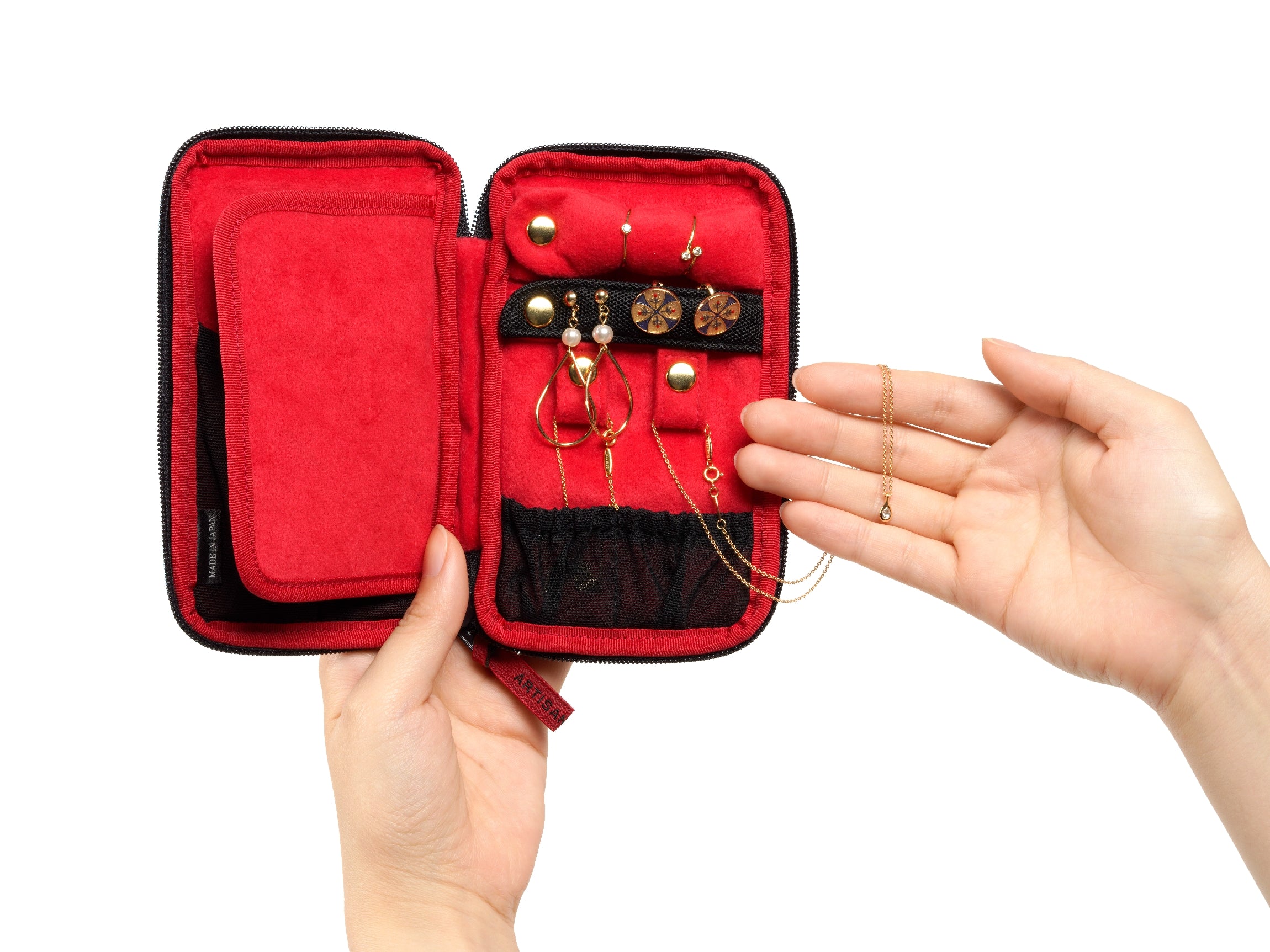 Valiant Rouge - Large Jewelry Pouch - LI736
