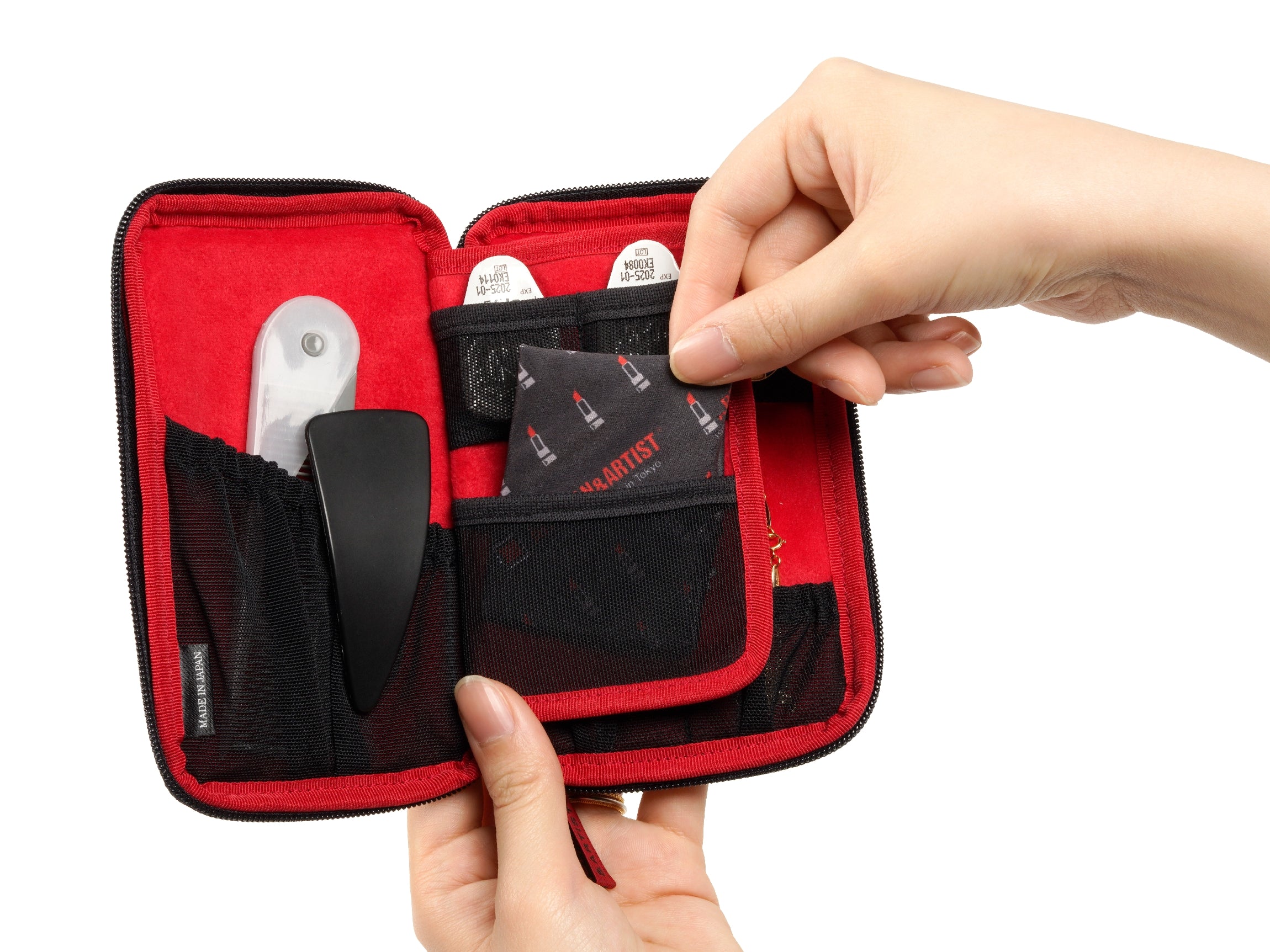 Valiant Rouge - Large Jewelry Pouch - LI736