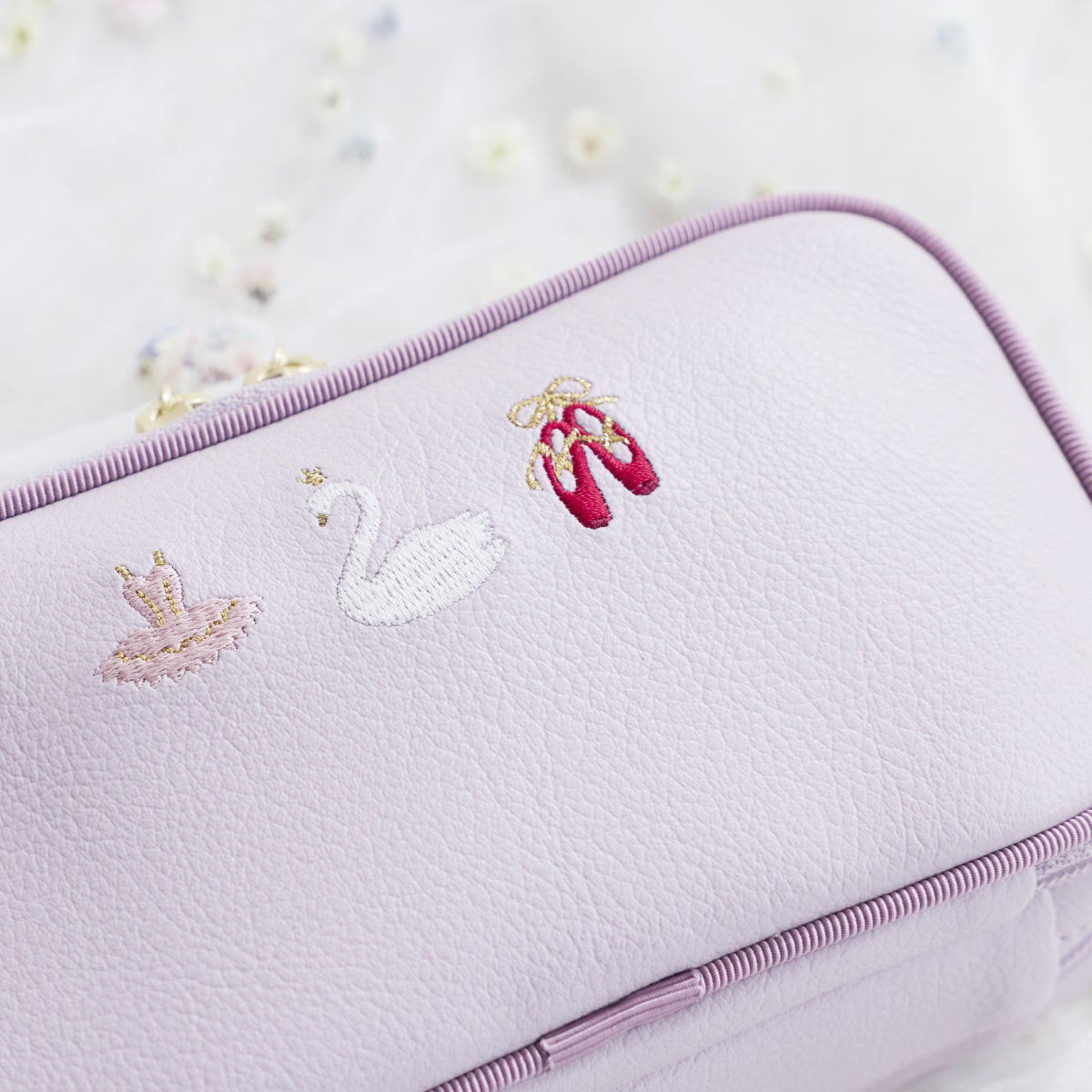 Embroidery Ballet - Large Vanity Makeup Bag - 6OP-EB23