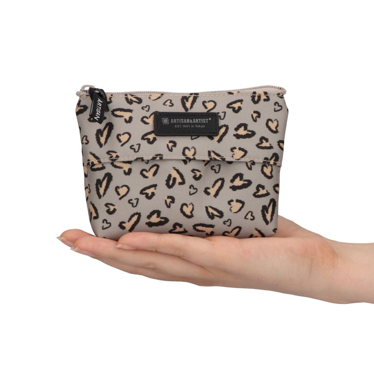 Miss Panthère - Multi-Use Tissue Pouch - MN102